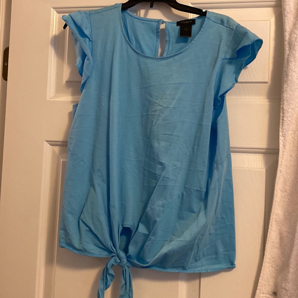 ann taylor light blue top, dress up or down!